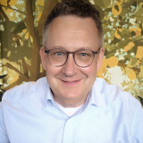 Portrait Pfarrer Matthias Schricker